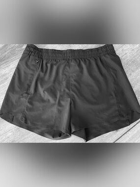 Athleta Girl 'Heart the Hustle' Black 2.5" Shorts w/Built-In Liner  Sz XXL/16